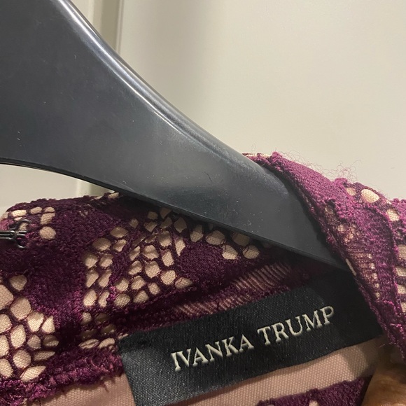 Ivanka Trump's cocktail long sleeve Maroon Burgundy Dress size 8 Boho - Picture 4 of 6